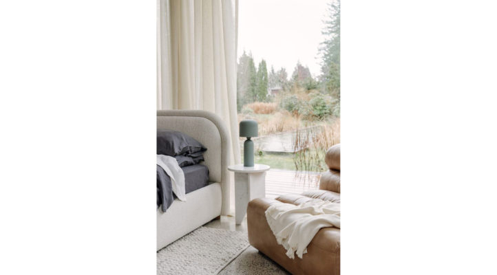 echo-lamp-green-4