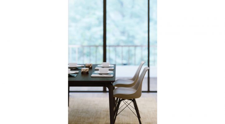 gonzo-dining-table-20