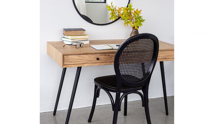 Grace-Desk--L4