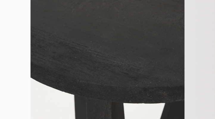 Mattius-Accent-Table-BLACK-5