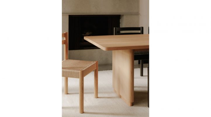 Round Off Dining Table Small- Oak-1