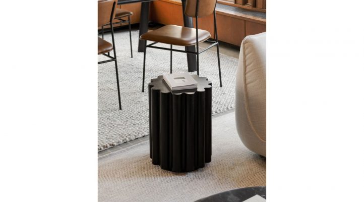 Taffy Accent Table- Black-2