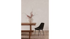 Koshi Dining Table (4)