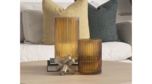 Dawn Short Amber Glass Vase (7)